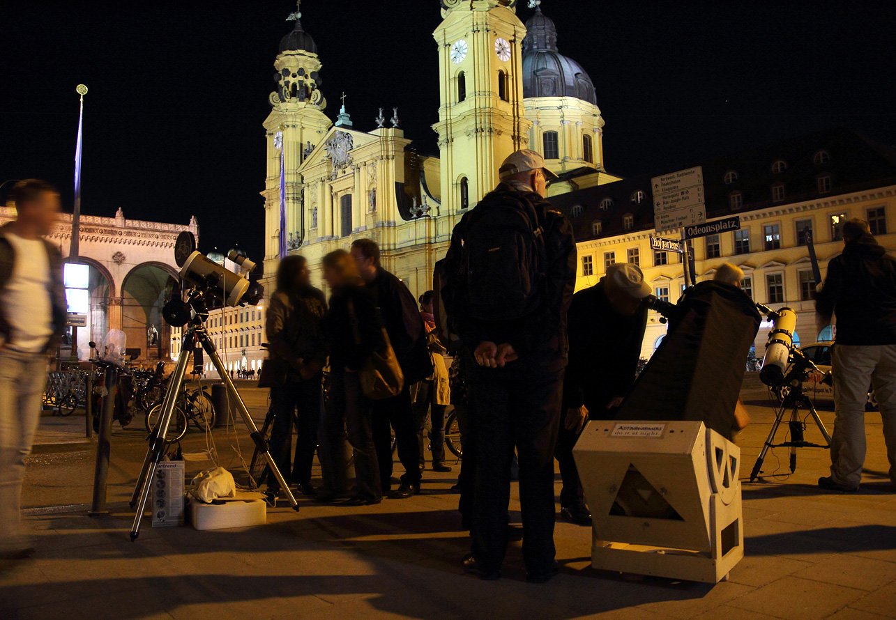 Gehsteig-Astronomie 2011